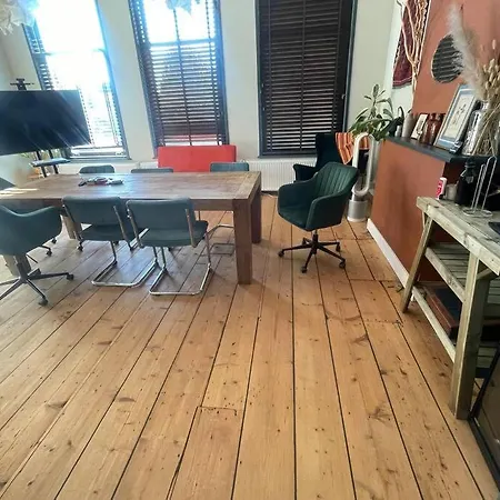 Apartment Jacques Van Marken Erfgoed *